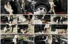 heelcm Two goddesses and an auto mechanic