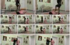 Mistress Courtney femdom busting A Busted Slave