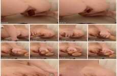 Jessiekaypoops – Smearing and dirty dildo in the shower! MP4 / 4K 1802p