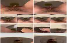 SarahWestChococlate13 – Period toilet poo! HUGE MP4 / 4K 1920p