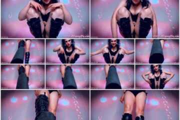 Starry Yume - Giantess Puppet Boot Domination