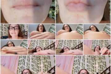 Nicole Nabors - Giantess snack