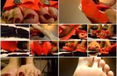 Giantess Loryelle - Giantess Loryelles Flip Flops of Doom SFX