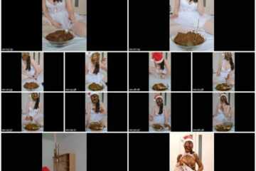 Scat Lina - Santas New Years Gift with 15 loads of shit