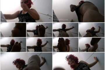 Delilah Dee - Vintage Clip Fee Fi Fo Fum Foot Crush