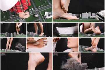 Noon Giantess - Giantess Natalia attacks the city
