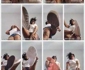 Laura Azevedo - I found a tiny Woman in my room and she asked me to step on her!