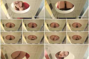 Miss Lith Domina Toilet Clips - A good poop