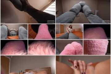Sasha Curves - Stuck To Giantess StepMoms Socks