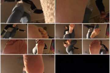 Macy Nikole - Giantess Chase POV