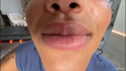 Nikemd – Honey Dew Honeys Day Off