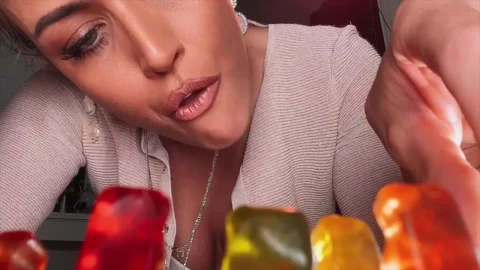 Gina Carla – Asmr Let Me Eat You! Pov Giantess
