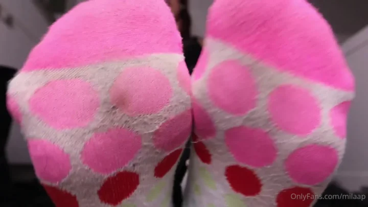 MilaaP – Giantess Sock Joi