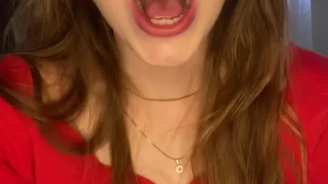 Nelly Giantess – Vore Video With Gummy Bears 5