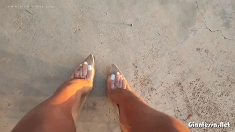 AtomicToez – GTS and a squish under clear heel