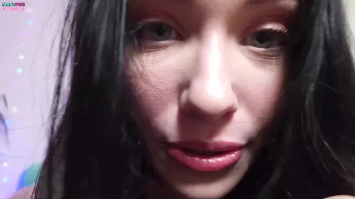 WetSchoolGirl – Giantess Satisfies Her BF with a Tiny Couple