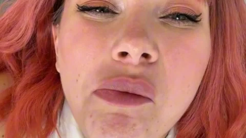 Yourhikerbabe – Vore Giantess Teacher Eats You