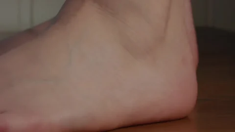 Giantess Alina – Ultra Micro squeeze VFX SFX