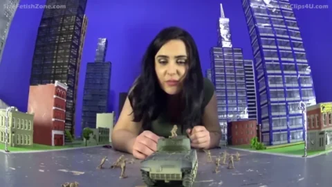 GiantessZone Movies – Tilly in This City is Fucked