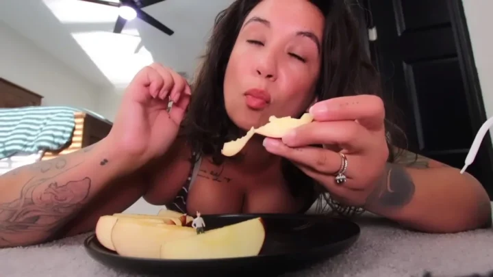 Drea xoxo – Disobedient Foot Slaves