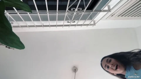 Rise Of The Giantess – Manhandled By Giant Latinas Giantess pov 1080