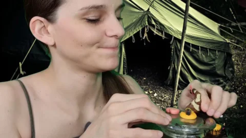 Katy Faery – Army SGT Shrunk Vore By Private Katy