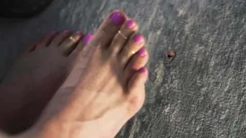 GiantessAve House Arrest