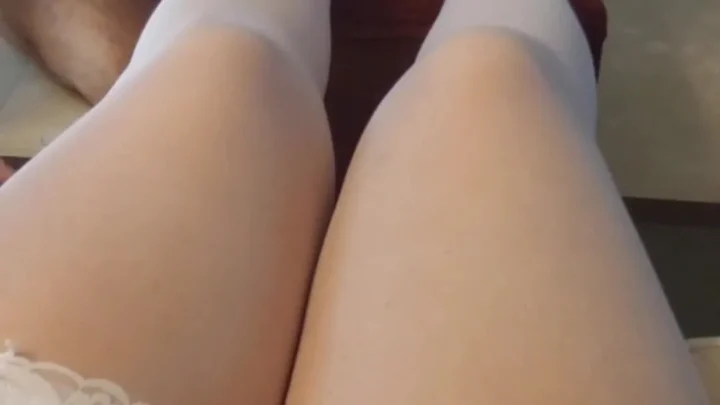 Domina Marbella – Lenceria blanca. Adoracion y foot fetish