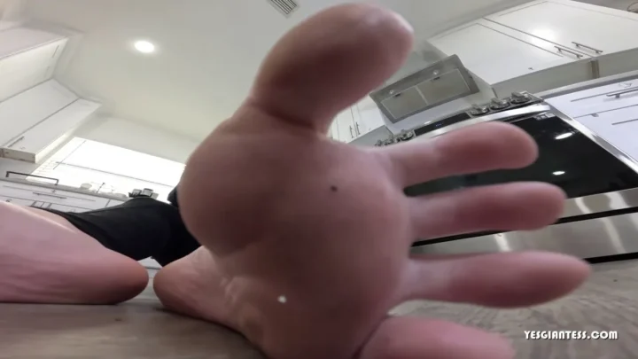 GSFCreator – TylerLynn Sweaty feet Survivor SFX