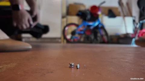 WorldUnseenFilms – Lost Earring 2