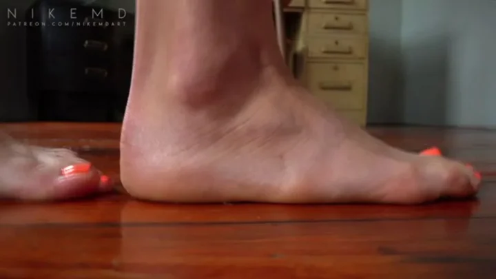 Nikemd – Giantess Sunday The Break Up