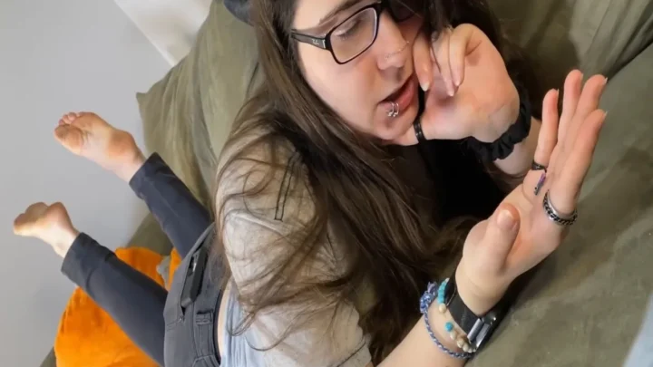 Canadian Giantess – Giantess Eclipse My Step Brother Homework Party SFX