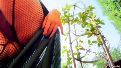 EnchantrixV – Giantess Plaything