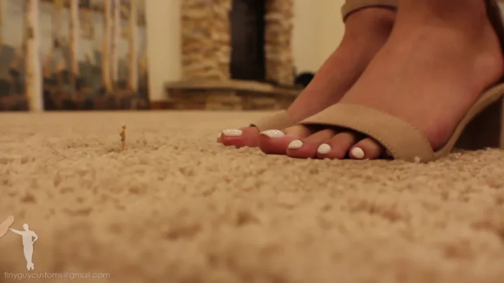 Tiny Guy Customs – Kimi Goddess Punishment