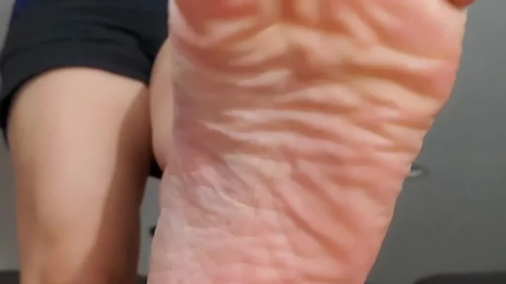 Myprettyfeet – Giantess Rewards Slave JOI