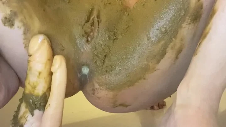Toy double penetration in shit, scat, fisting, atm with p00girl