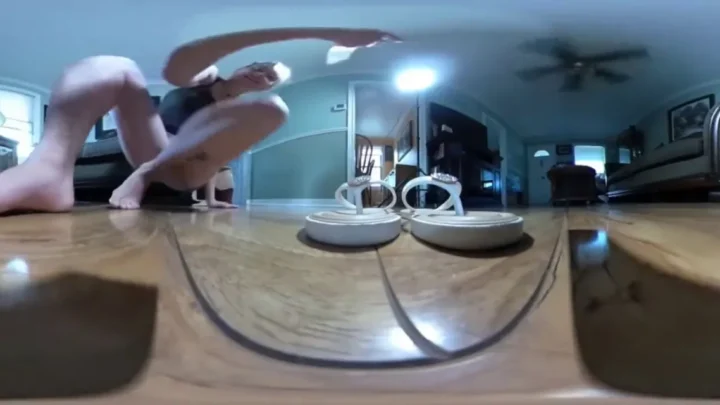 Canadian Giantess – 360 VR Shrinking Reginas Failing Student POV Best Quality