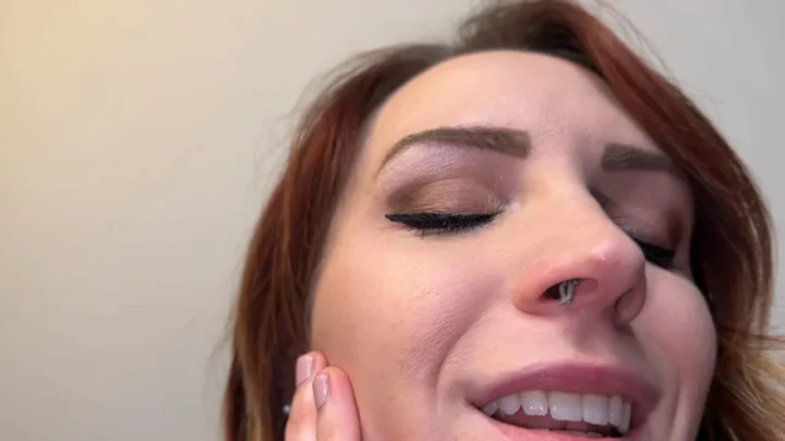 SneezeGoddess – Tiny Man in Giantess Snot Vore Date