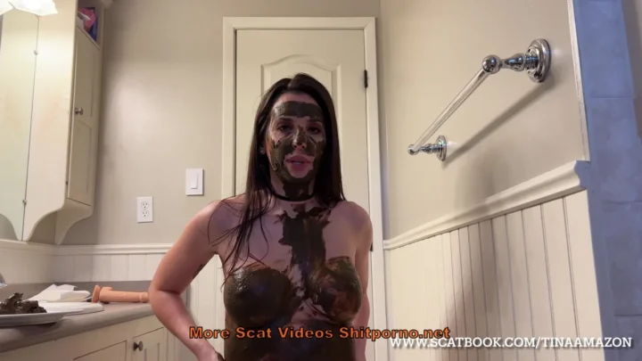 11 August 2023- TinaAmazon – Seductive smearing head to toe