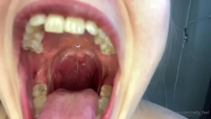 Nelly Giantess – Vore Video With Olives