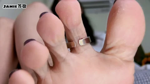 Jamie Feet – Jamies toering slave