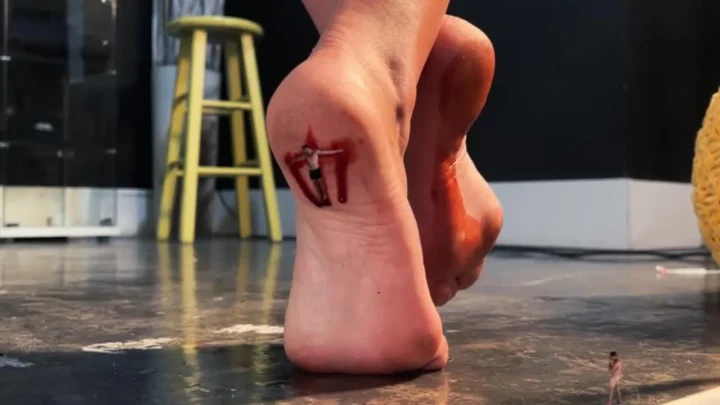 Giantess Ave – Giantess Roma Salem Witch Trials